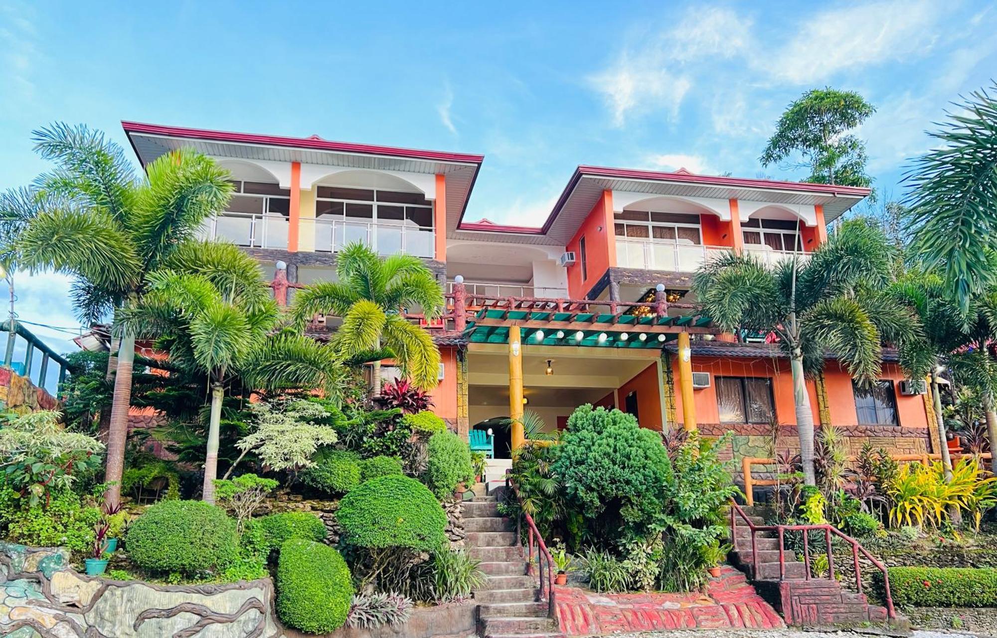 C View Resort Sipalay Exterior photo